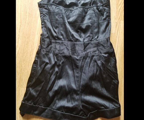 Romper - Picture 7 of 7